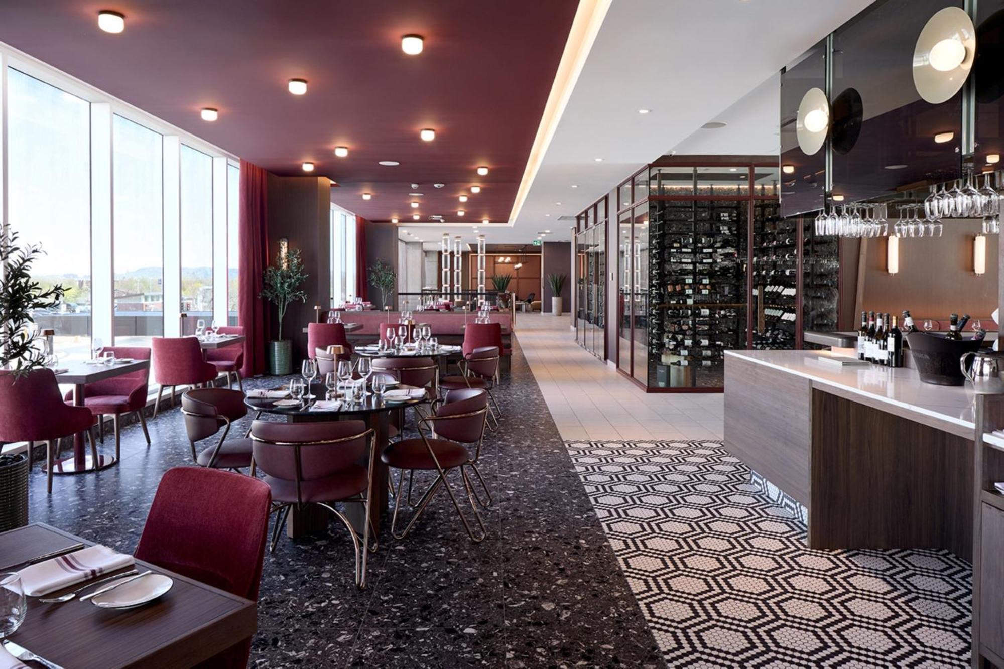 Courtyard By Marriott Montreal Laval酒店 外观 照片